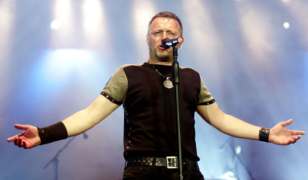 Томпсон непожељан у ријечкој општини Кострена