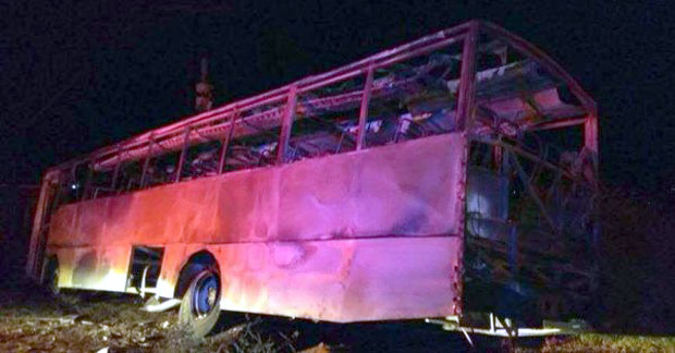 Бачена бомба на аутобус са рударима, шесторо изгорело