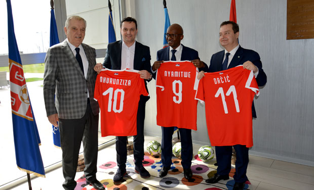 Дачић и шеф дипломатије Бурундија обишли Спортски центар ФСС у Старој Пазови