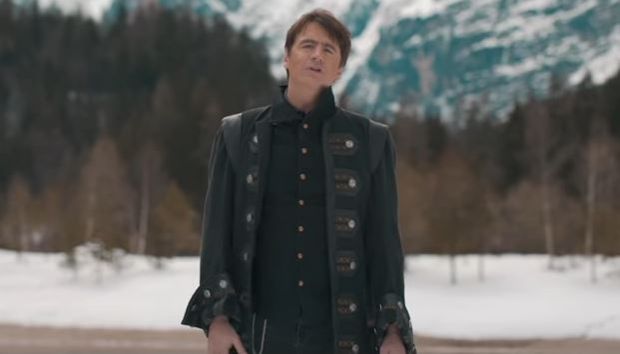 ВИДЕО: Борис Новковић објавио спот за песму Москва