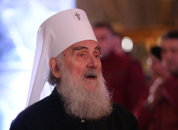 Патријарх Иринеј: Државни врх се храбро бори са проблемима на Космету; Децу вакцинисати, СПЦ није против трансплантације органа