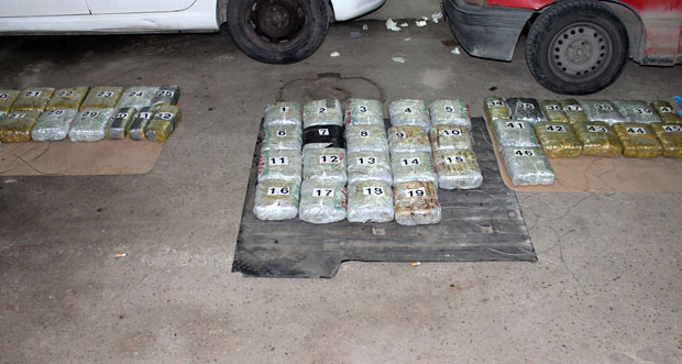 Ухапшен румунски држављанин, заплењено више од 40 килограма марихуане (ФОТО)