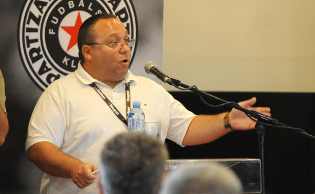 ВУЛЕТИЋ О ДВОСТРУКИМ АРШИНИМА: Бинићу, што се сад не огласиш?