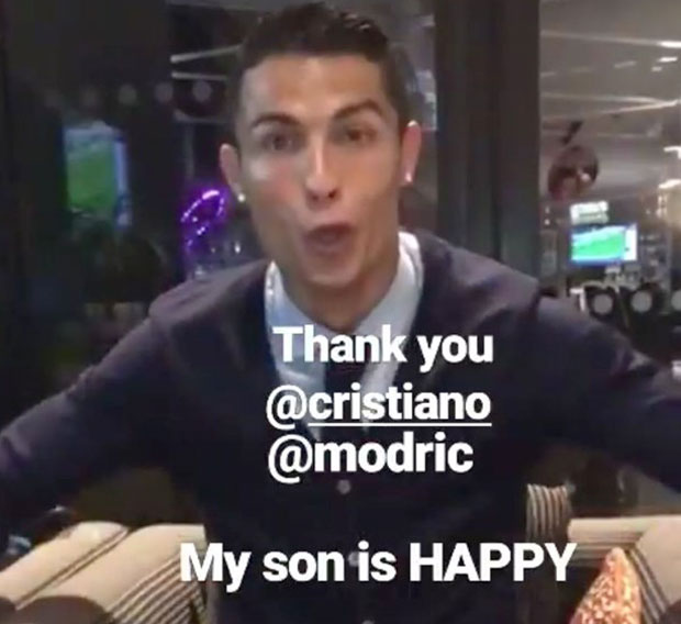 ХРВАТ ПОМОГАО СРБИНУ: Матићев син добио рођенданску честитику од Роналда (ВИДЕО) 