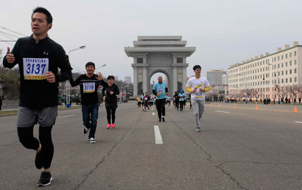 Стотине странаца на маратону у Северној Кореји