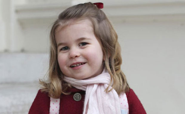 Принцеза Шарлот за неколико дана улази у историју, ево зашто