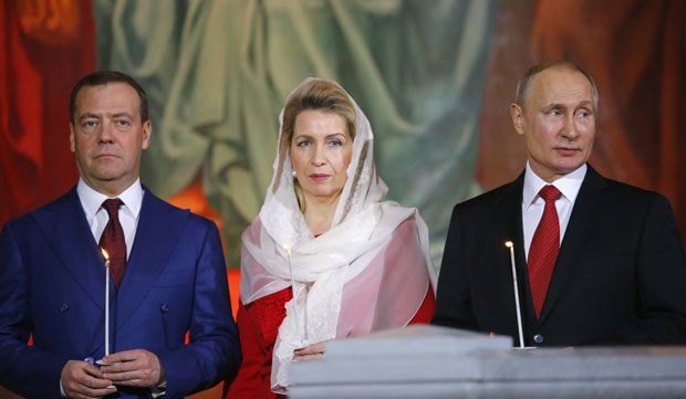 Ускршњој литургији присуствовали Путин и Медведев
