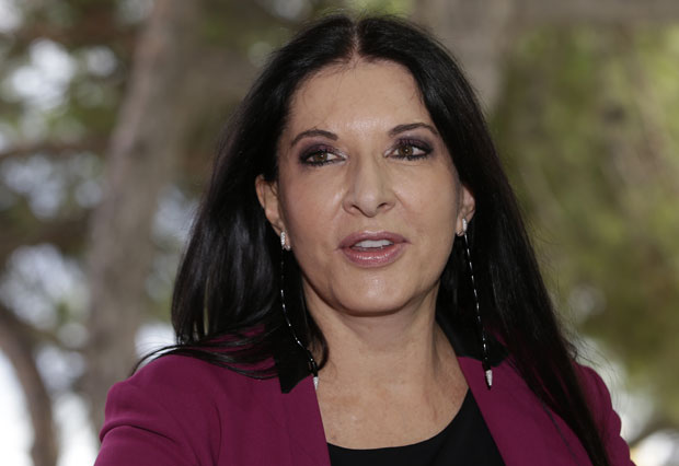 Марина Абрамовић ће се спржити струјом од  милион волти: Ако јој то успе...