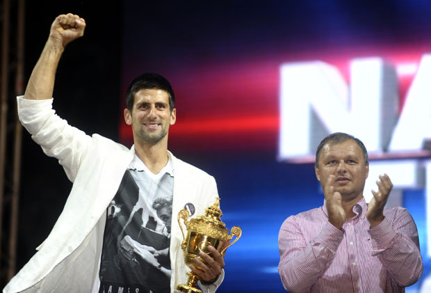 СЛОВАК ПОМАЖЕ НОВАКУ: Ђоковић опет са Вајдом