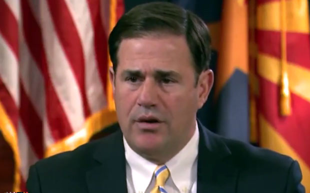 Аризона послала војску на границу с Мексиком