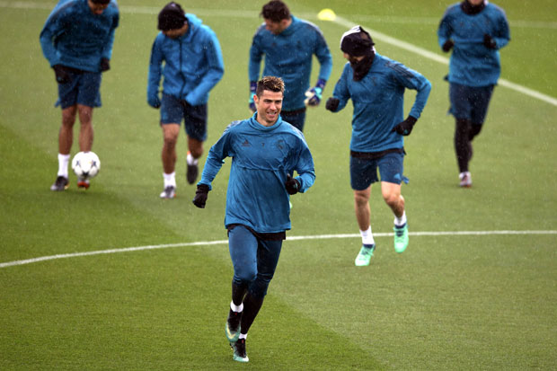 Јувентус на јубилеју Роналда,а Севиља на прослави у Минхену