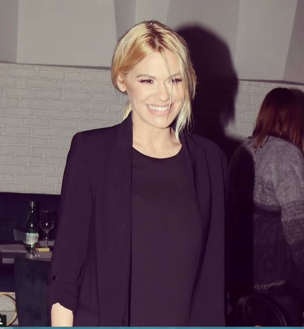 Наташа Беквалац поделила фотографију својих наследница: Малена Катја ужива у Ханином наручју (ФОТО)