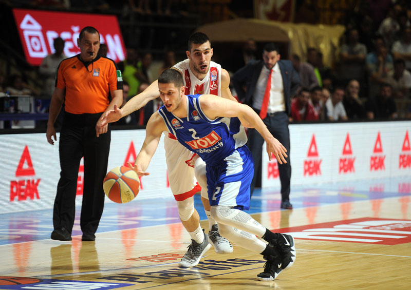 НАПУНИЛИ БИ И ФУДБАЛСКИ СТАДИОН: Незапамћено интересовање за дуеле Звезде и Будућности у Подгорици