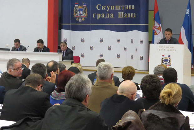 Шапчани слуте промене?