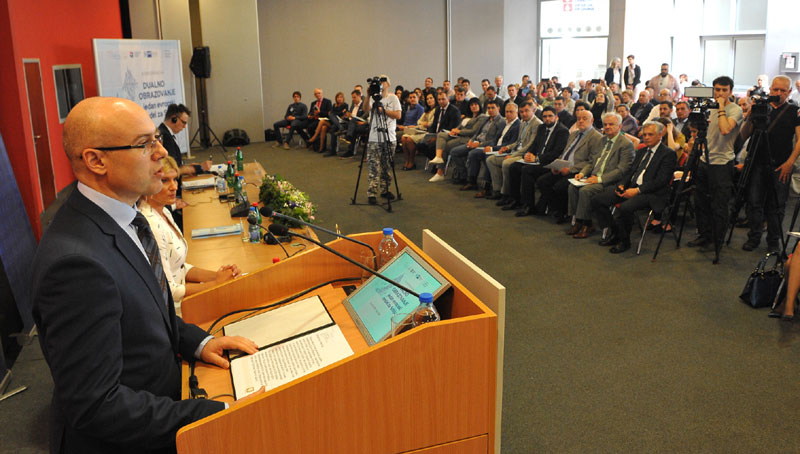 Предузећа и школе сарађују на опште добро