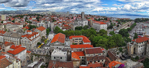 Сплитом се опет орило ”За дом спремни”