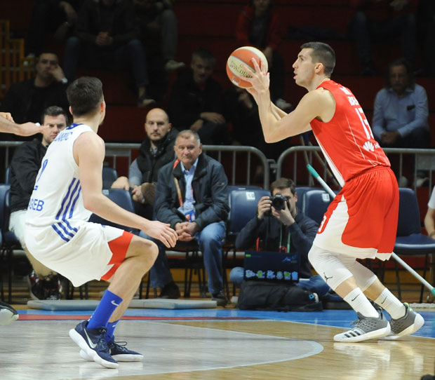 Кошаркаши Звезде гостују Будућности у трећем мечу финала АБА лиге: Идемо по брејк, можда и по титулу