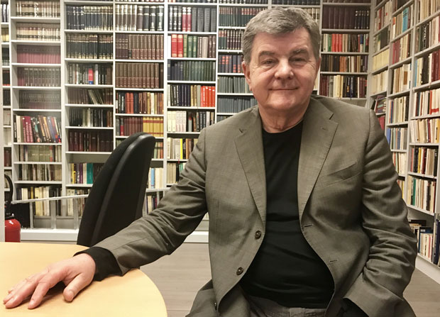 СКАНДАЛ У ПАРИЗУ: Лале закључао Центар, Ивица шаље контролу