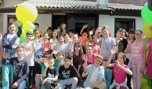 Новосађани Ђуркићима даровали дом