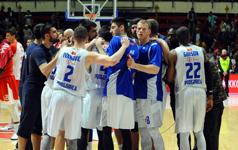 ЗВЕЗДА ЧЕСТИТАЛА БУДУЋНОСТИ ТИТУЛУ И ЕВРОЛИГУ: Подгоричани експресно узвратили (ФОТО)