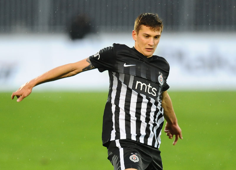 Луки Цуцину страдала метатарзална кост