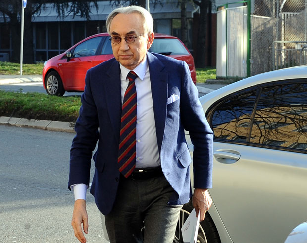 Мишковићевог имена нема међу доказима