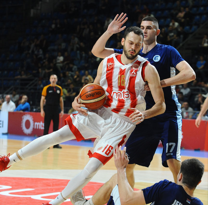 ЗВЕЗДИ ЛАКШИ ТРЕНИГ У “ПИОНИРУ”: Црвено-бели на +51 против Земунаца
