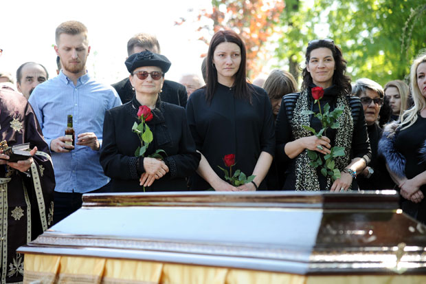 ОПРОШТАЈ ОД БОКИЈА МИЛОШЕВИЋА: Уз звук кларинета у вечни рај(ФОТО)