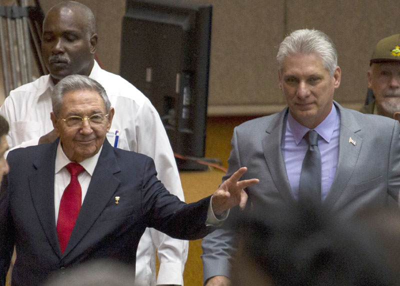 КРАЈ ЕРЕ БРАЋЕ КАСТРО: Мигел Дијас Канел нови председник Кубе