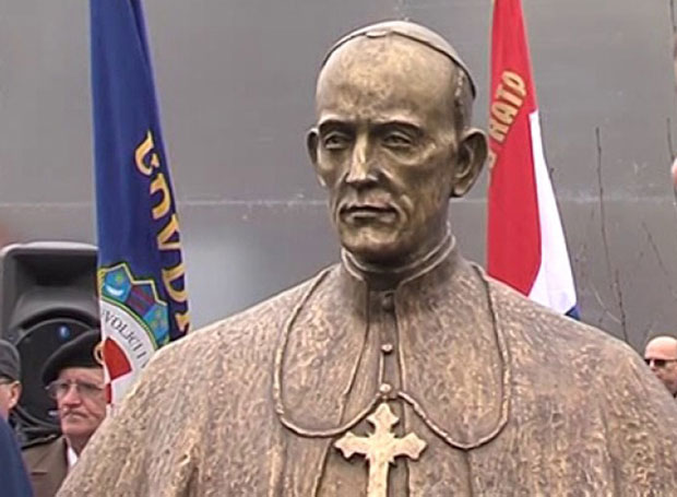 Славе Степинца на месту покоља!