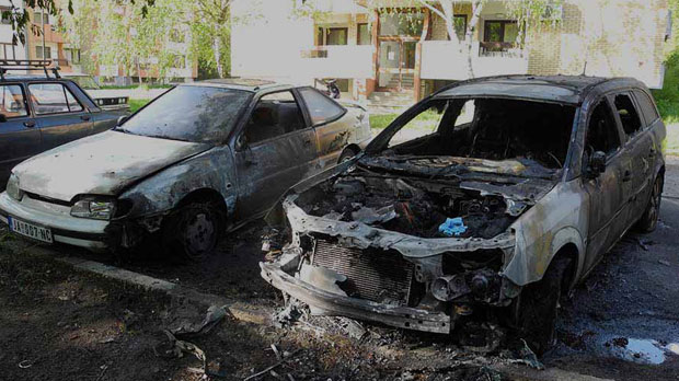 Јагодина: Изгорео аутомобил, сумња се на подметање