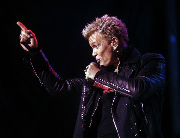 Били Ајдол поставља камен темељац за рок музеј