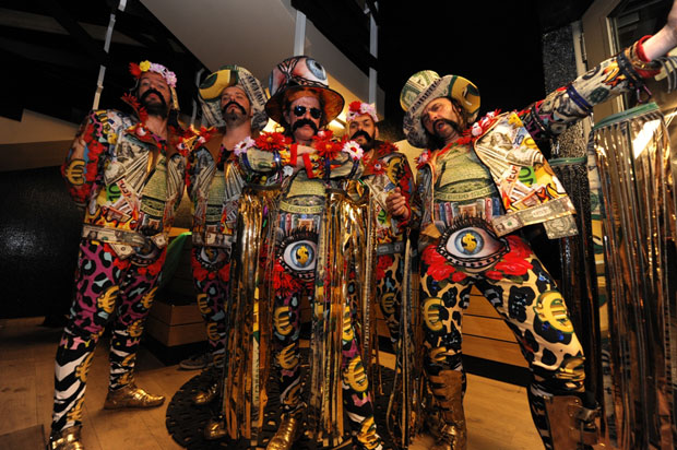 ПРОСЛАВА ДАНА ПОБЕДЕ НАД ФАШИЗМОМ: Ревија хитова на Тргу слободе