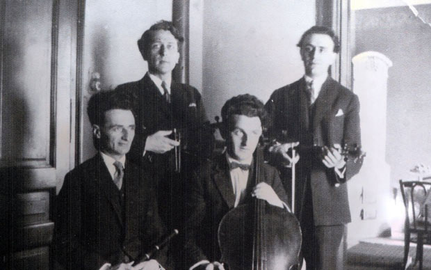 МОНОГРАФИЈА ЧУВЕНОГ СВЕТОМИРА НАСТАСИЈЕВИЋА: Пут архитекте у светску музику