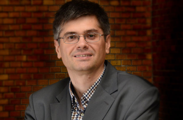 ШПИЈУНКА: Изненађење за колегу