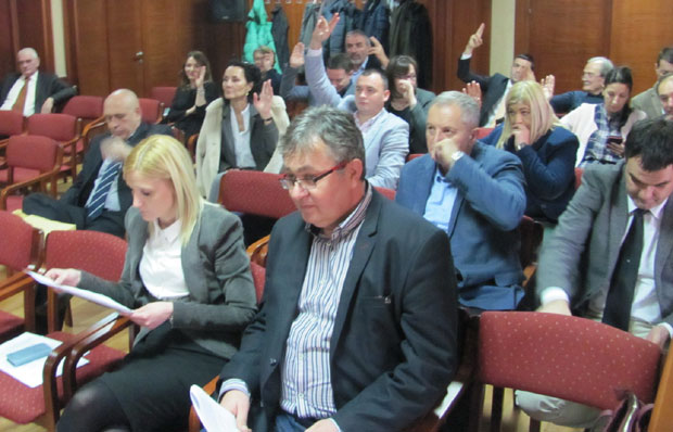 ЦГ: У легализацију до средине јула