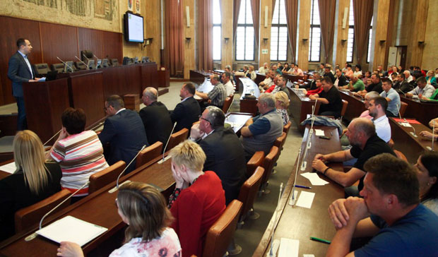 Бесповратно 145 милиона динара