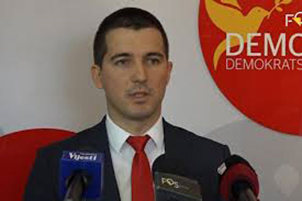 Туже Бечића због плагирања магистарског рада