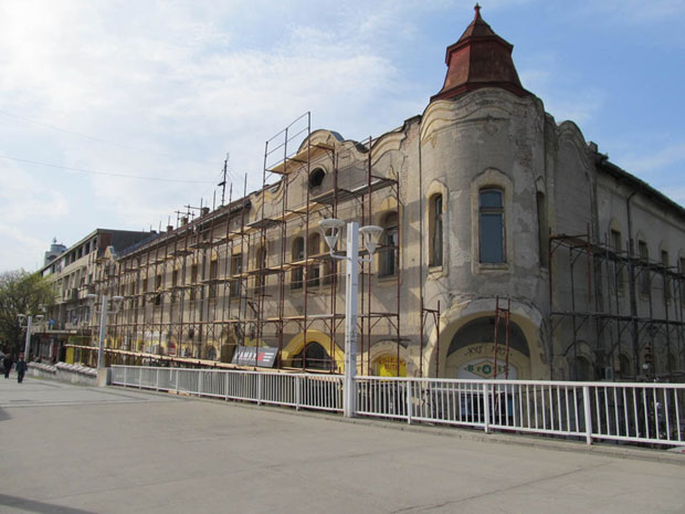 Сјај палати Дунђерски