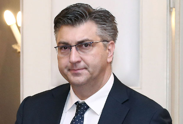 Пленковић очекивао Брнабићеву; Не зна какве мере Србија спрема због Вулина