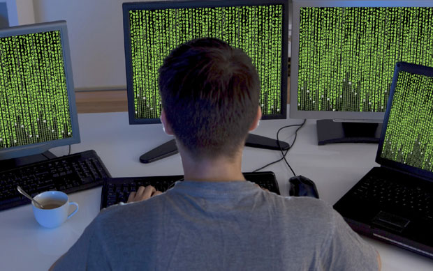 ХАКЕРИ НЕЋЕ У ПРИТВОР: Геније за рачунаре, а лош ђак