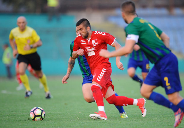 РАДНИЧКИ НИШ ГОСТУЈЕ У ХУМСКОЈ: Да изненадимо Партизан!