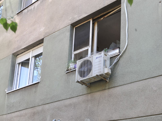 ЕКСПЛОЗИЈА НА ДОРЋОЛУ: Погинула због бомбе? (ФОТО)