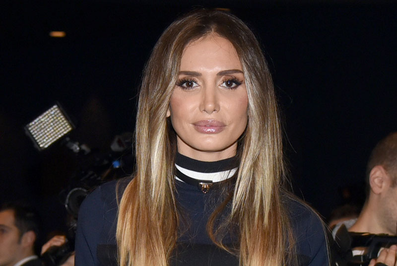 Емина о разводу, титули прељубнице и старатељству над децом