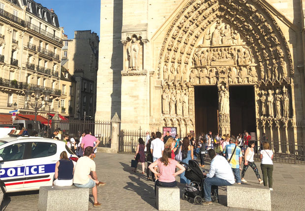 Записи из Париза: Нотр Дам