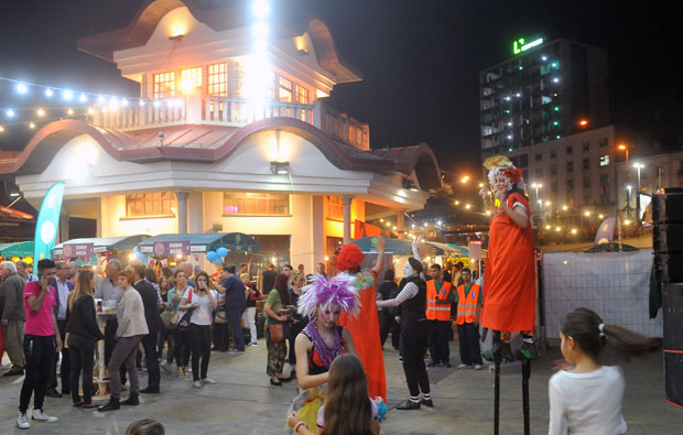 Куповина уз звуке ди-џеја