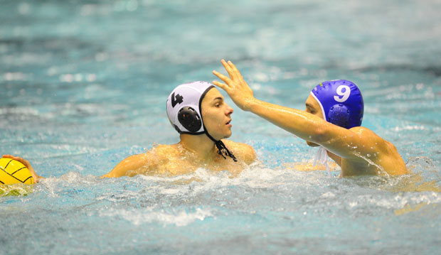 ЦРНО-БЕЛИ ПРУЖИЛИ ЈАК ОТПОР: Југ славио на Бањици