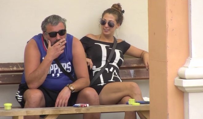 УРЕНЕБЕСНО: Мики рекао Надежди: Можеш свима да кажеш да сам ти дечко, али немој да ме тераш да се љубимо (ВИДЕО)