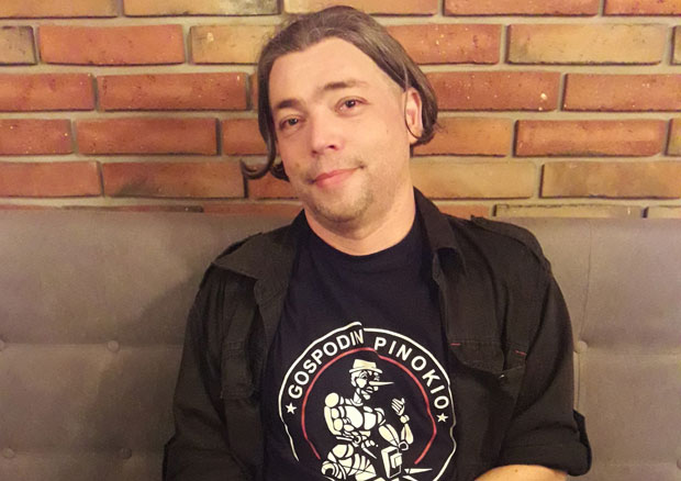 Дејан Стојиљковић: На Видовдан објављујем песму 