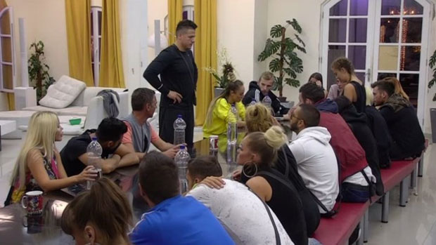 Слоба у свађи са Кијом пред сахрану!